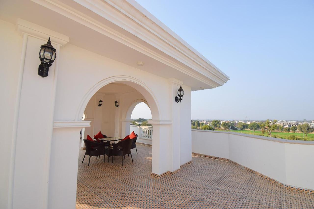 Umaid Farm Resort- A Legancy Vintage Stay In Jaipur Exterior foto